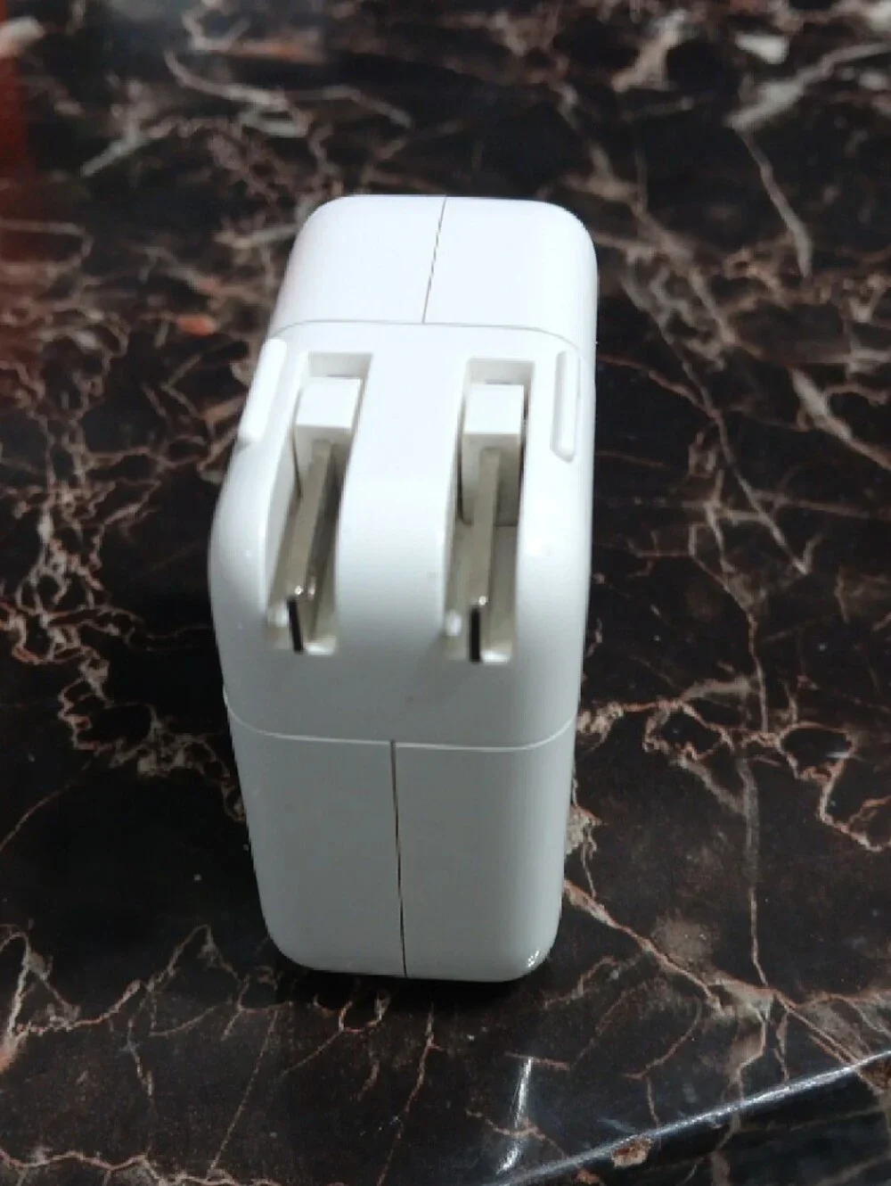 White USB Power Adapter Wall Charger ( For Tablets)